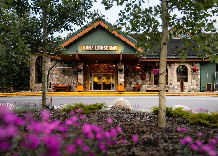 Lake Louise Resorts