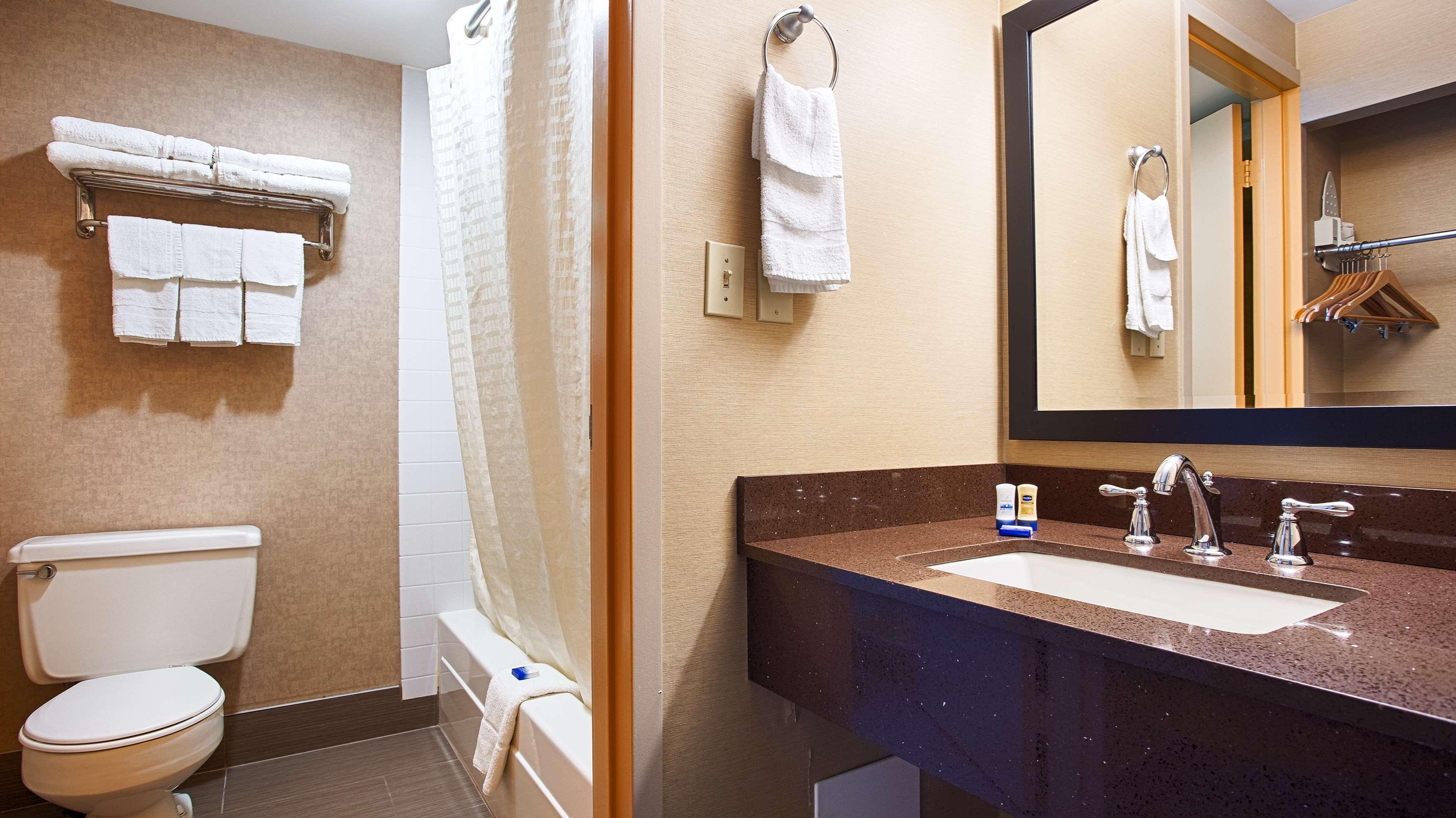 Best Western Summit Inn Niagara Falls Resort: Best Prices & Reviews